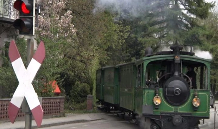 Parna lokomotiva jezera Chiem