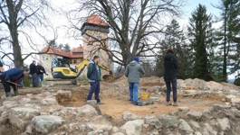 U starom gradu Dubovcu traju dosad najopsežnija arheološka istraživanja