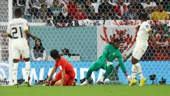 Cho Gue-sung zabija Gani, Foto: Molly Darlington/REUTERS