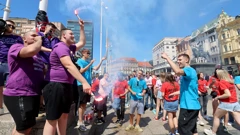  Zagrebački maturanti na Trgu bana Jelačića, Foto: Sanjin Strukic/Pixsell