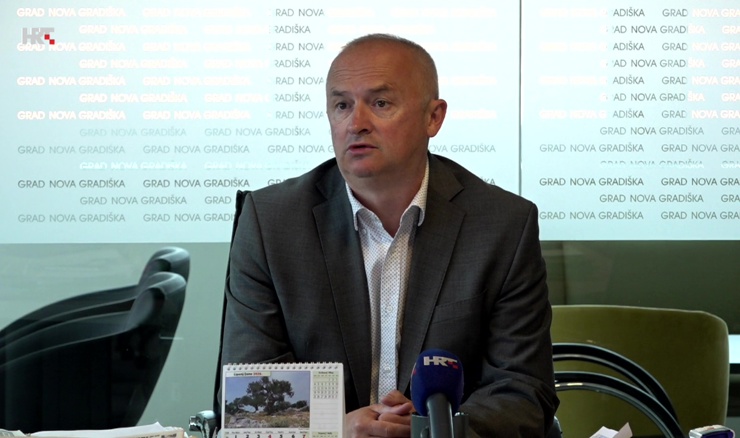 Grgić se vratio na čelo grada: Ako se što dogodi, opet neću 