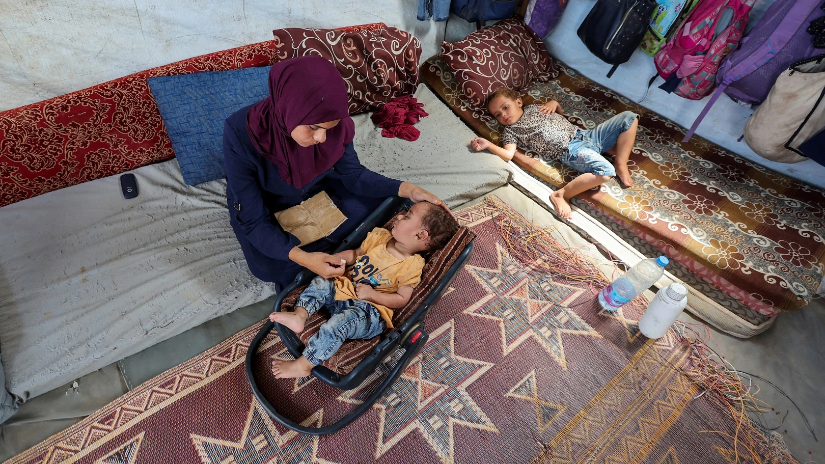 Izrael i Hamas pristali na trodnevne pauze u borbama zbog cijepljenja djece