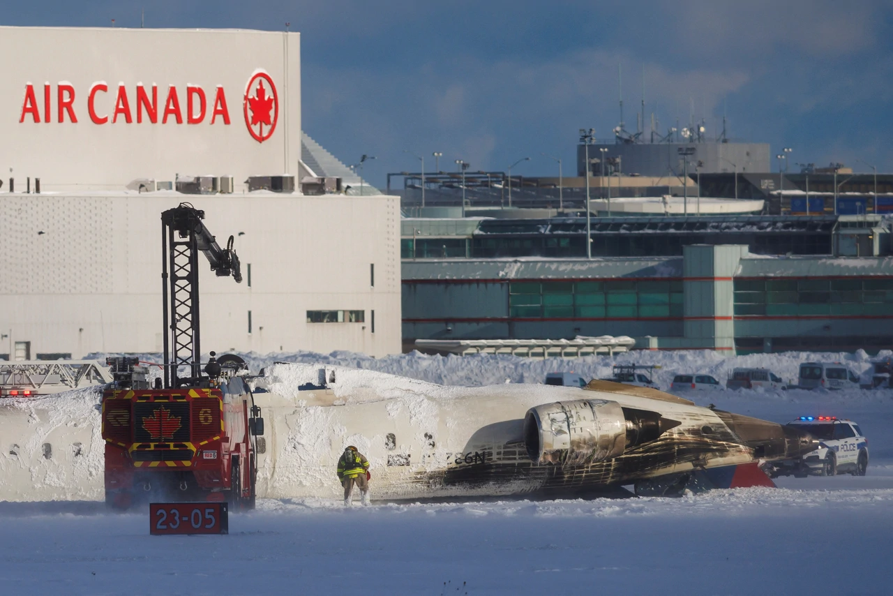 Zrakoplovna nesreća na aerodromu u Torontu