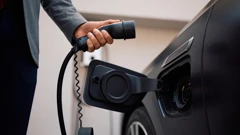 Punjenje električnog automobila