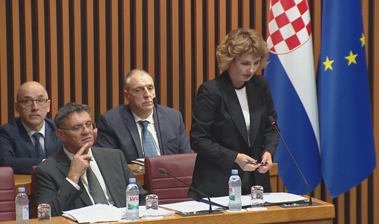 Zastupnici pozdravljaju izmjene za pirotehničare, oporba poziva na šira prava