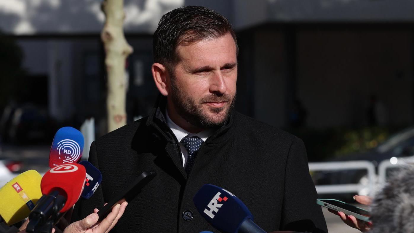 pxl 281125 142580333 20251211101614