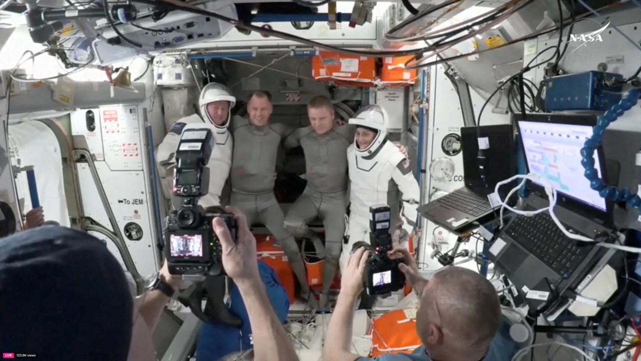 Američki astronauti krenuli kući u kapsuli SpaceX-a