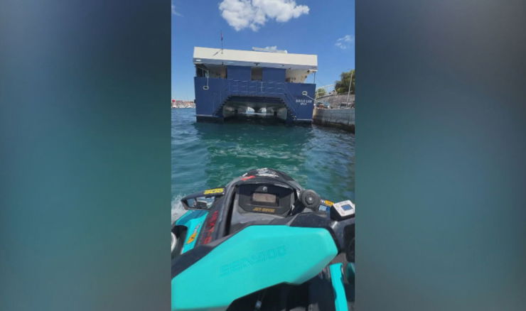 Njemački influencer projurio jet-skijem ispod katamarana, istražuje ga policija