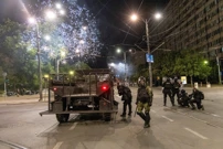 Beograd: Policija oklopnim vozilima i suzavcem rastjerivala demonstrante, Foto: Djordje Kojadinovic/Reuters