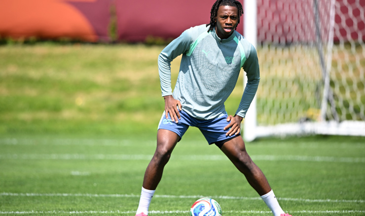 Aston Villa dovela Manzambija u rekordnom transferu