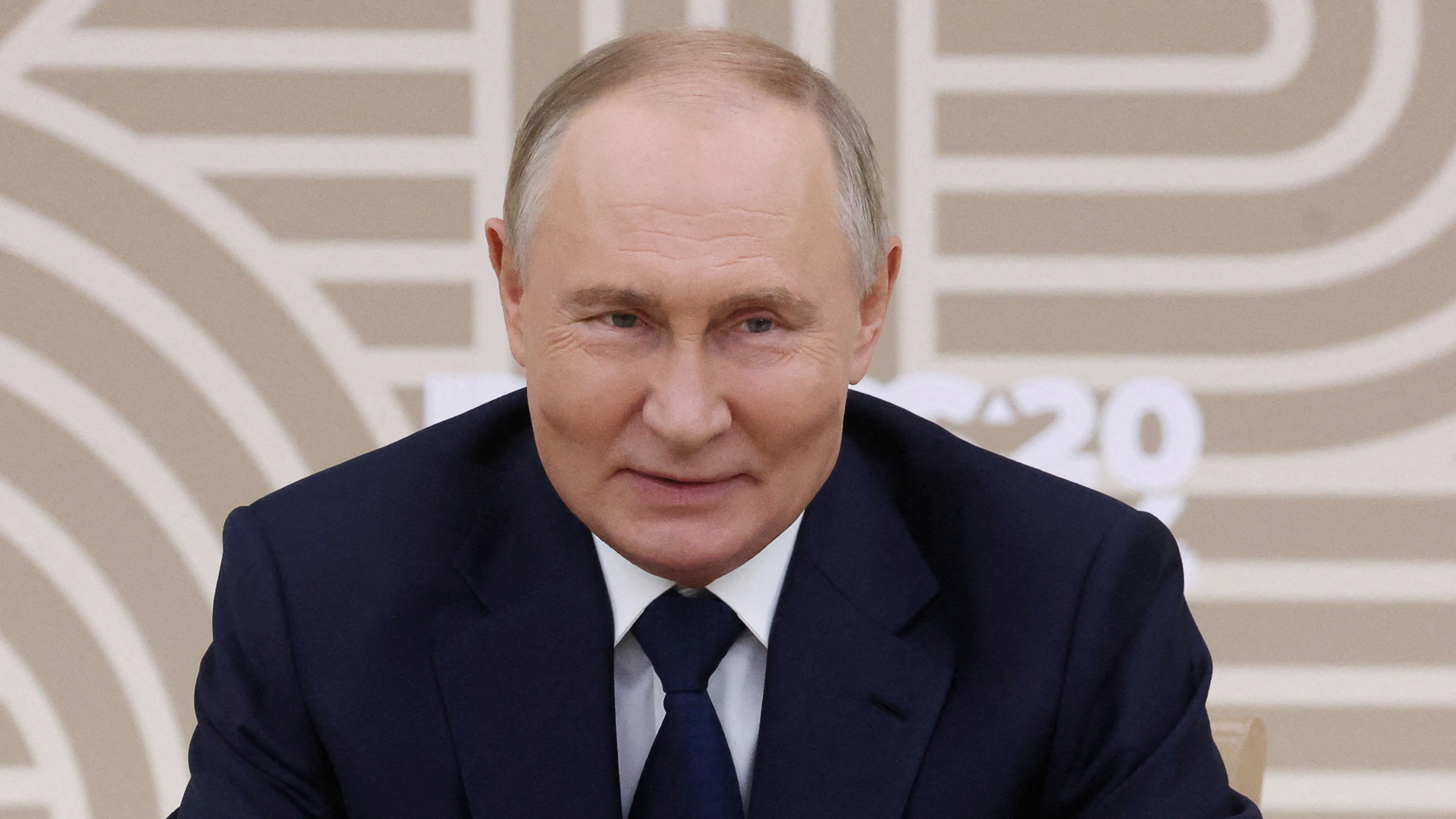 Putin: Rusija ne zna kada će pobijediti Ukrajinu, no spremna je nastaviti s borbom