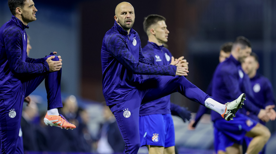 Sandro Kulenović i Josip Mišić na zagrijavanju