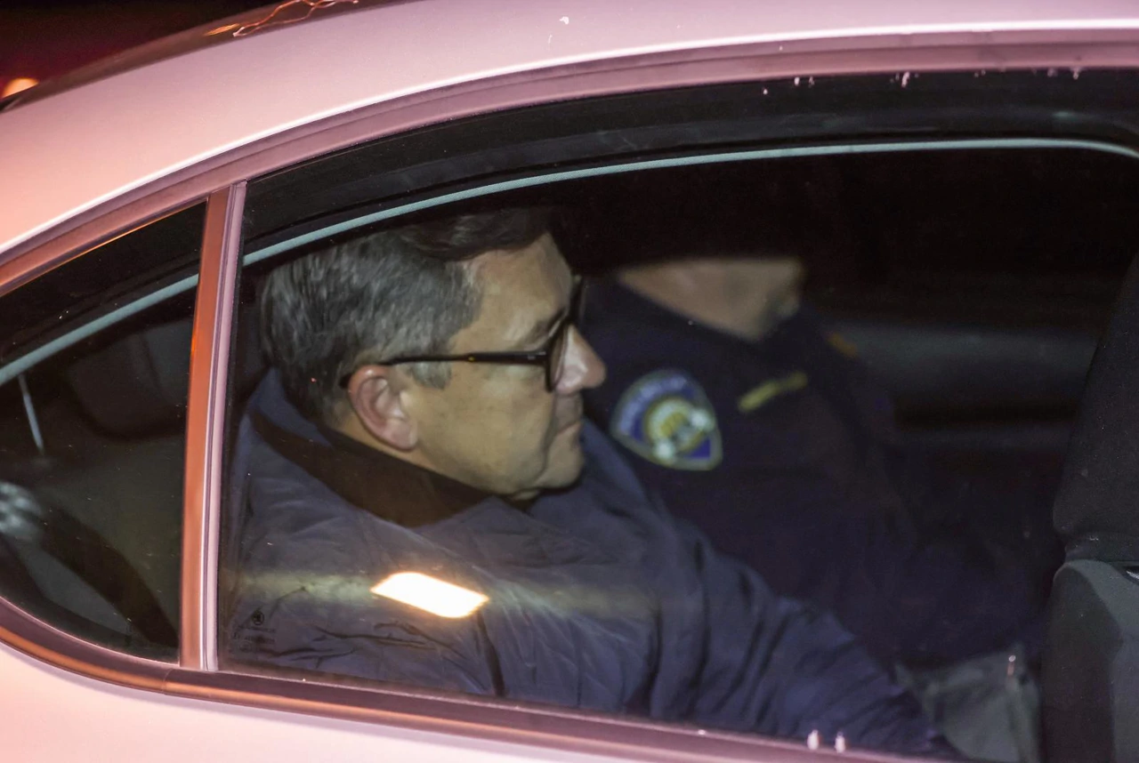 Uhićenje Andrije Mikulića, Foto:  Sanjin Strukic /Pixsell