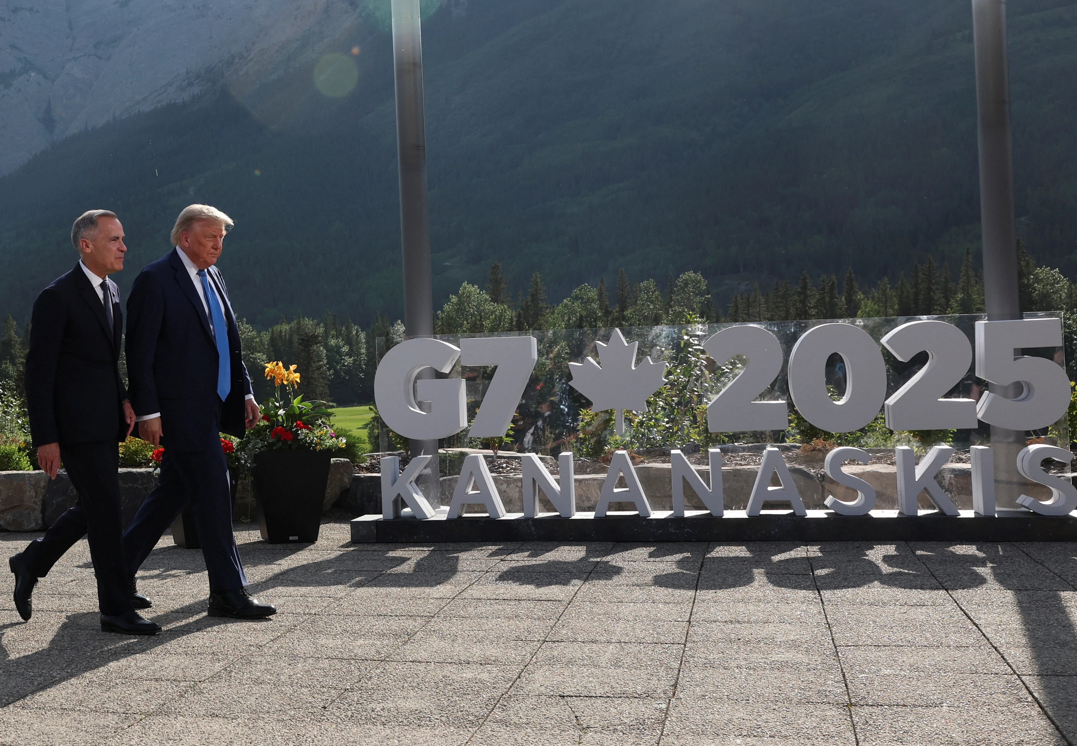 Trumpov odlazak sa summita G7 'nema veze' s mogućim primirjem Izraela i Irana