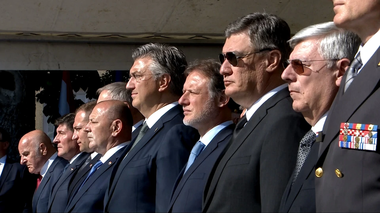 Državni vrh u Okučanima