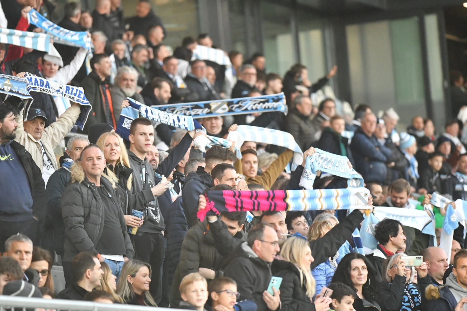 Rijeka i Hajduk krenuli u boj za prvo mjesto