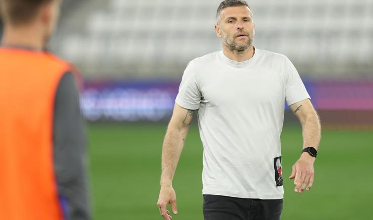 Tomislav Radotić više nije trener Osijeka