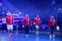 Zagrijavanje hrvatskih rukometaša, Foto: Sanjin Strukic /PIXSELL