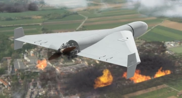 Dron u letu iznad napadnutog područja
