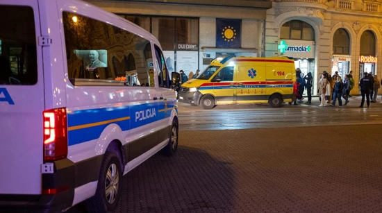  Zagreb: Policija osigurava prostor oko Jelačićeva trga nakon masovne tučnjave 