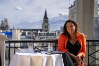 Ponedjeljak, 6. travnja na Prvom , Foto: Kroz Europu s Bettany Hughes: Od Pariza do Rima/dokumentarna serija 