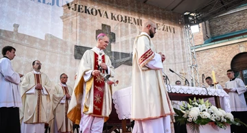 Misno slavlje na Mirogoju povodom blagdana Svih svetih