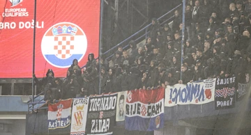 Hrvatski navijači na stadionu u Podgorici