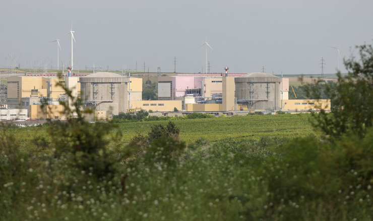 Europa na udaru suše; potapaju brodove kako bi spasili nuklearnu elektranu