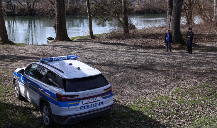 DORH: Krijumčaru migranata određen istražni zatvor