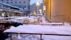 Rijetki prodavači na zagrebačkom Dolcu, Foto: Patrik Macek/PIXSELL