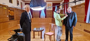 nadbiskup Mate Uzinić i Morana Kasapović, Foto: Siniša Hajduk/HRT