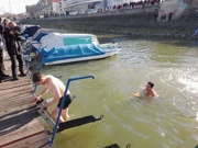 Skok u Dravu, Foto: Vlatko Franjin/HRT Radio Osijek