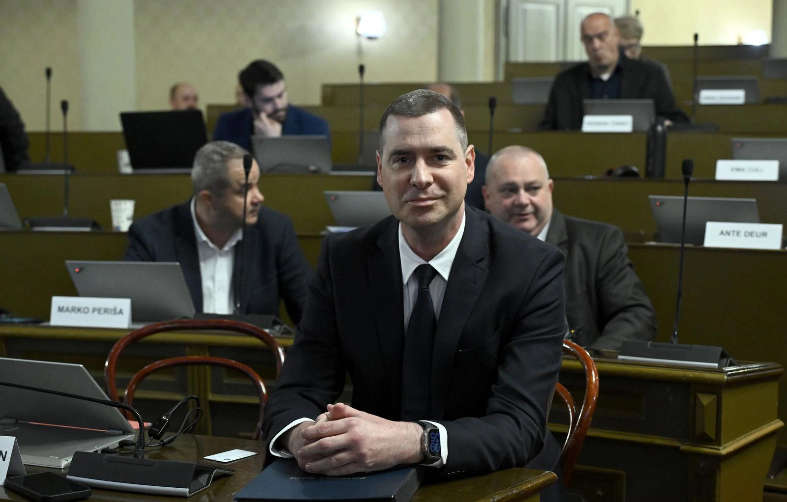 Herman: Nagrada Grada Zagreba prvi put po hitnom postupku, zapostavljen tim KBC