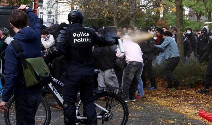 Sukobi prosvjednika i policije u Bruxellesu zbog uvjeta u obrazovanju