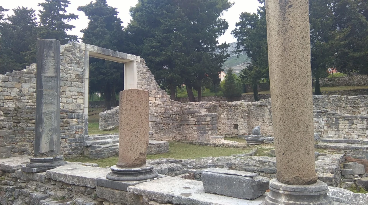 El foro y el capitolio eran el centro de la vida pública, política y religiosa (Foto: Majda Ivković / Voz de Croacia)