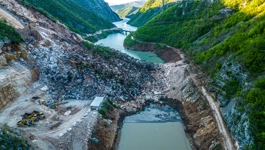  Mostar: Pogled iz zraka na odron u kamenolomu 