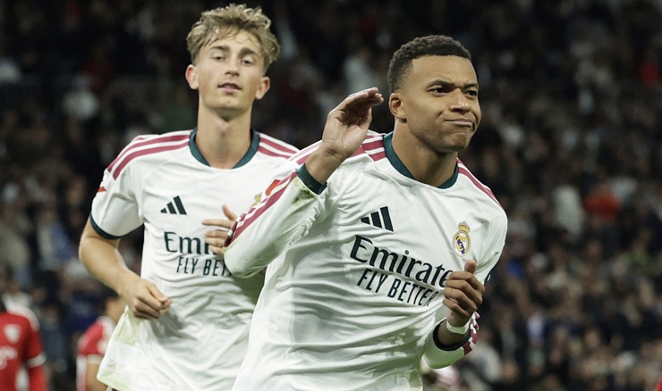 Real Madrid uvjerljiv protiv Seville, dva gola Mbappea