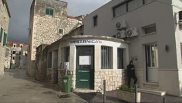 U Kaštelima zatvorena gradska ribarnica