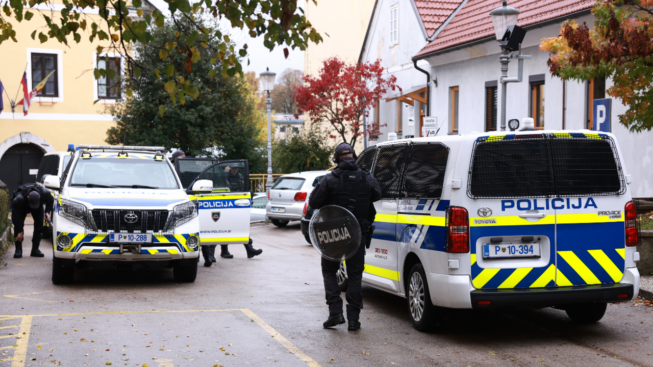 Premijer došao na razgovor s gradonačelnikom Novog Mesta 