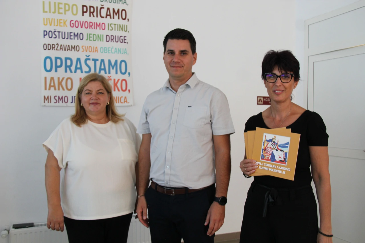 Na predstavljanju slikovnice „Kralj Tomislav i njegovo zlatno prijestolje - Bajkovita priča o prvom hrvatskom kralju”