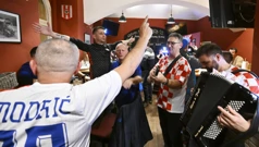 Hrvatski navijači u Pragu, Foto: Boris Kovačev/CROPIX