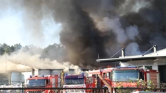  U Novom Pračnu izbio požar u hali za obradu otpada 