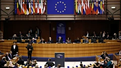 EP želi ograničiti moć europskih oligarha