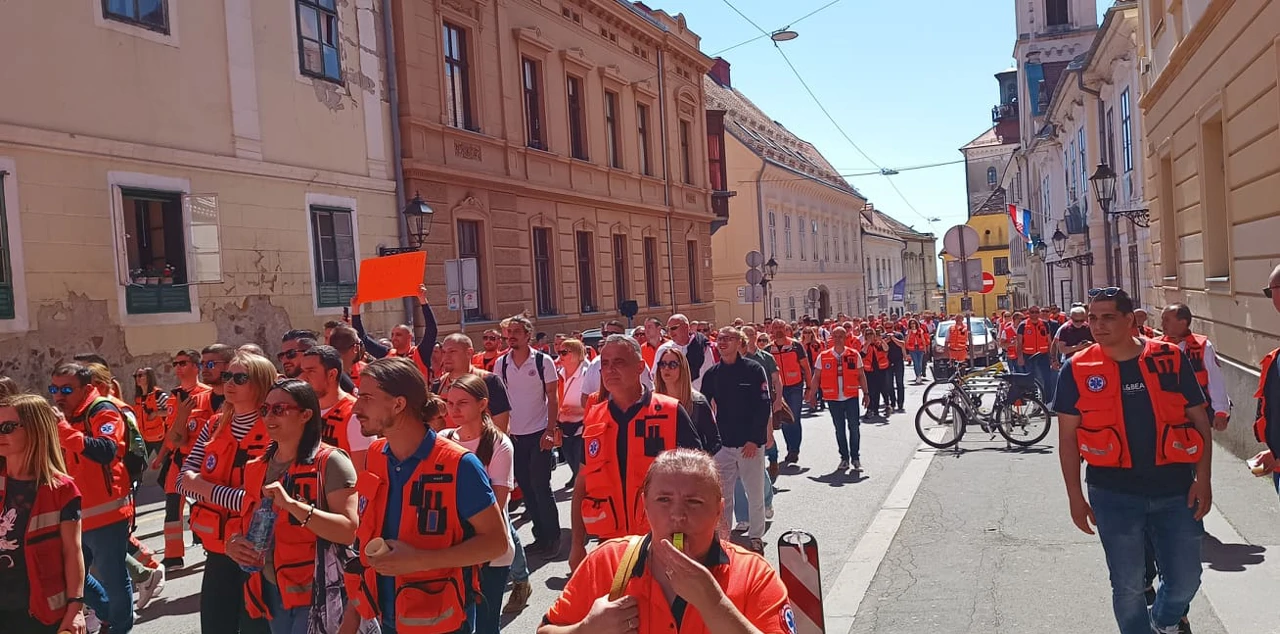 Prosvjed djelatnika Hitne medicinske pomoći u  Zagrebu