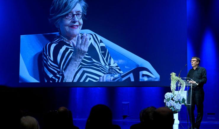 Održana komemoracija za književnicu, novinarku i feministkinju Slavenku Drakulić