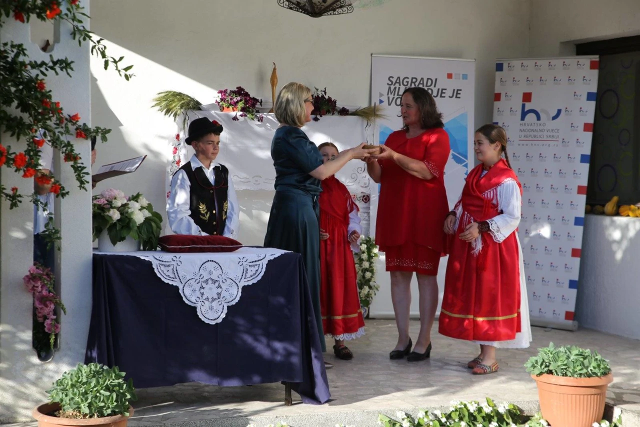 Primopredaja ključa prve Matice u Šidu