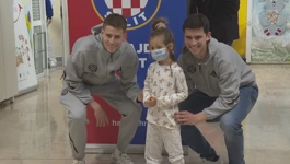 Hajduk na svoj rođendan dariva druge: Donacija dječjem odjelu KBC-a Split