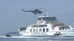 MORH i MUP izvode vježbe spašavanja talaca na moru, Foto: HTV/HRT
