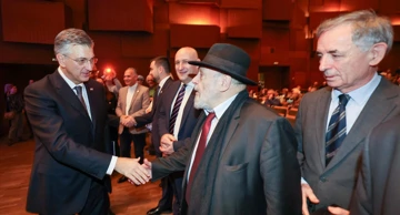 Andrej Plenković na manifestaciji "Kulturno stvaralaštvo nacionalnih manjina"