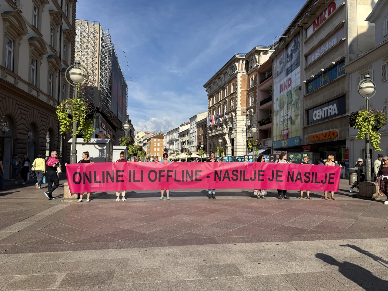 Nacionalni dan borbe protiv nasilja nad ženama - Ženska mreža jutros na Korzu